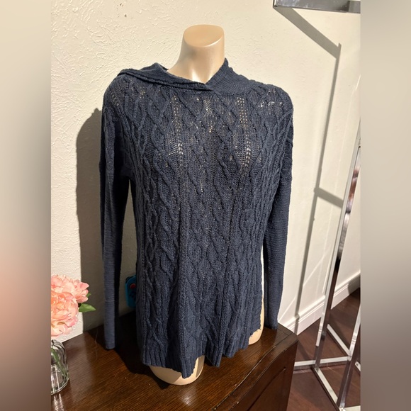 Pink Rose Dark Blue Knit Top - Picture 1 of 8